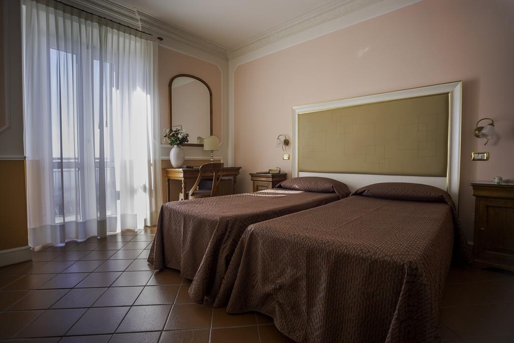 Hotel Monteconero Sirolo Pokój zdjęcie